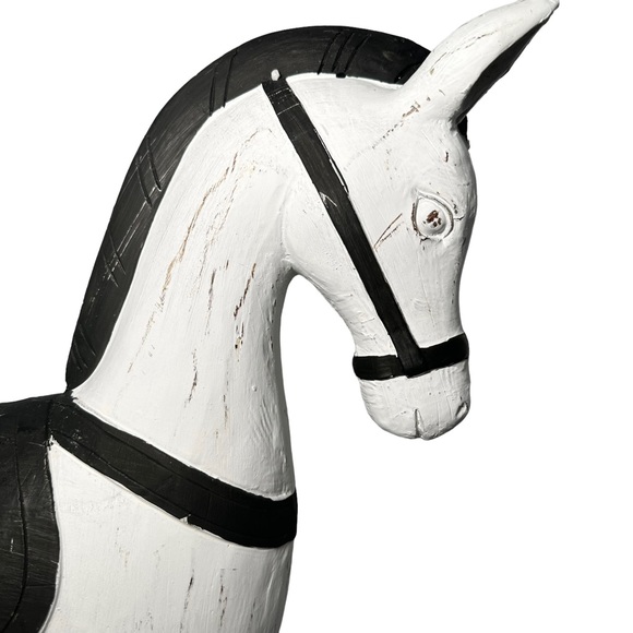 🎄 National Tree Co. HGTV 24” Rocking Horse Wooden - Picture 2 of 12